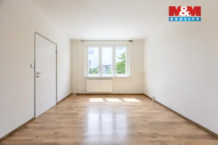 Prodej bytu 1+1, Klášterec nad Ohří - Miřetice u Klášterce nad Ohří, Dukelská, 39 m2