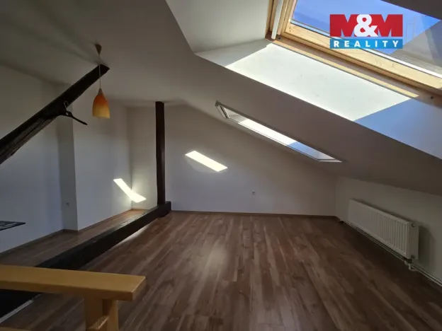 Pronájem bytu 4+kk, Brušperk, náměstí J. A. Komenského, 150 m2