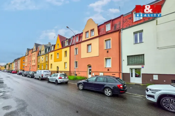 Pronájem bytu 2+1, Karlovy Vary, 1. máje, 55 m2