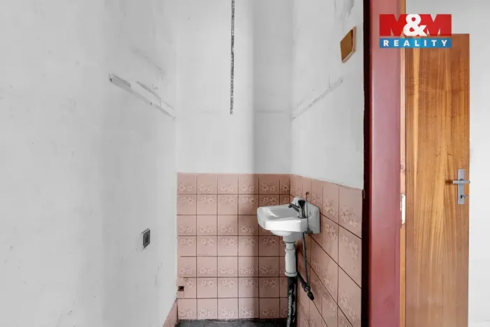 Prodej rodinného domu, Rovensko pod Troskami, Riegrova, 150 m2