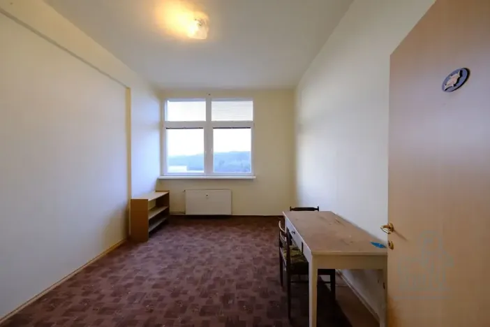 Pronájem bytu 2+kk, Zruč nad Sázavou, náměstí Míru, 48 m2