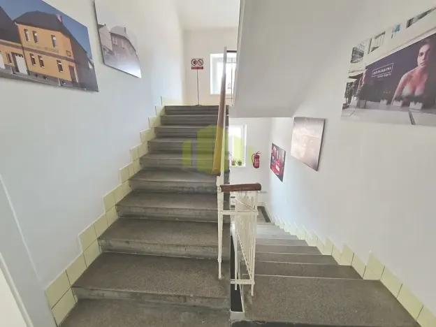 Pronájem kanceláře, Olomouc, U solných mlýnů, 120 m2