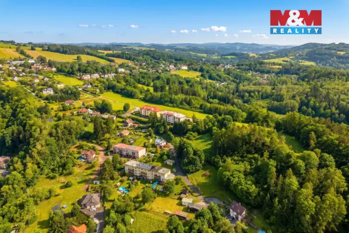Prodej rodinného domu, Benešov u Semil, 270 m2