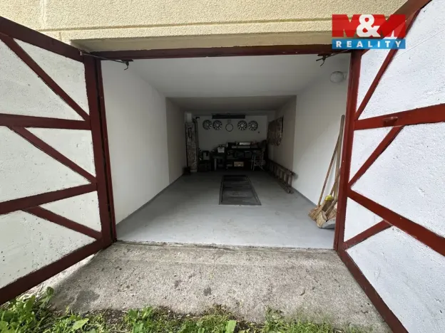 Prodej garáže, Jablonec nad Nisou, 58 m2
