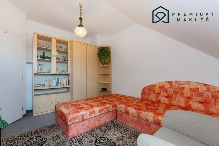 Prodej rodinného domu, Lubenec, Zahradní, 200 m2