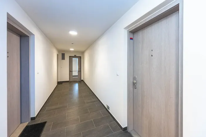 Prodej bytu 1+kk, Praha - Háje, Sochorcova, 34 m2