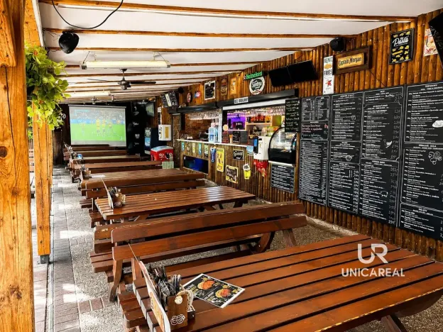 Prodej restaurace, Pasohlávky, 955 m2