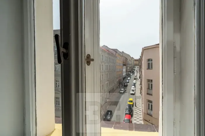 Pronájem bytu 1+1, Praha - Žižkov, Prokopova, 33 m2