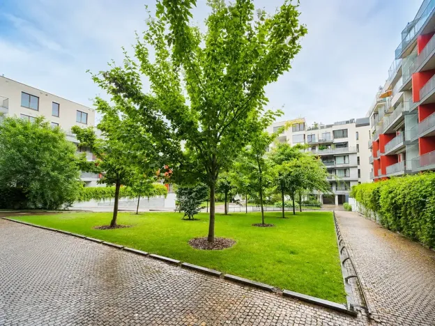 Pronájem bytu 2+kk, Praha - Vinohrady, Korunní, 92 m2