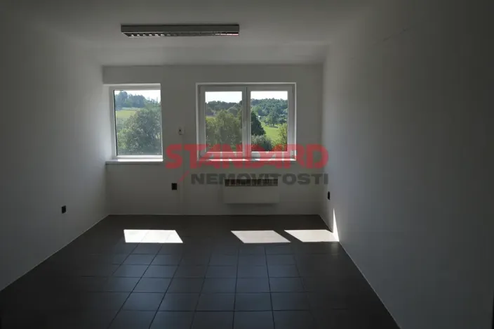 Pronájem výrobních prostor, Neurazy, 273 m2