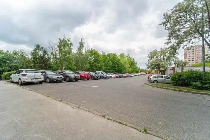 Pronájem bytu 2+kk, Praha - Petrovice, Jakobiho, 43 m2