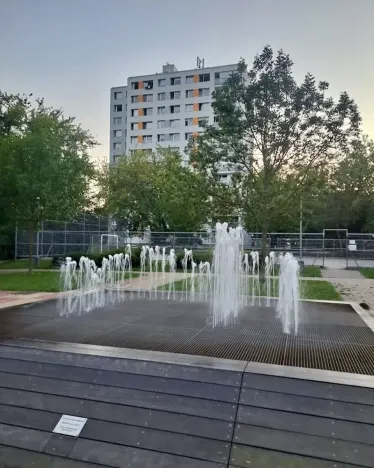 Pronájem bytu 2+kk, Praha - Petrovice, Jakobiho, 43 m2
