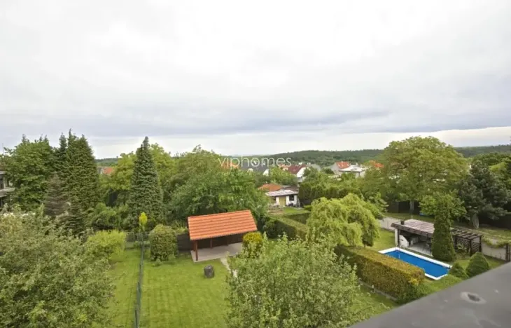 Pronájem rodinného domu, Praha - Nebušice, 253 m2
