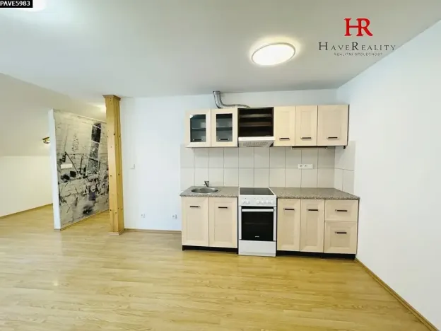 Pronájem bytu 2+kk, Benešov, Malé náměstí, 54 m2