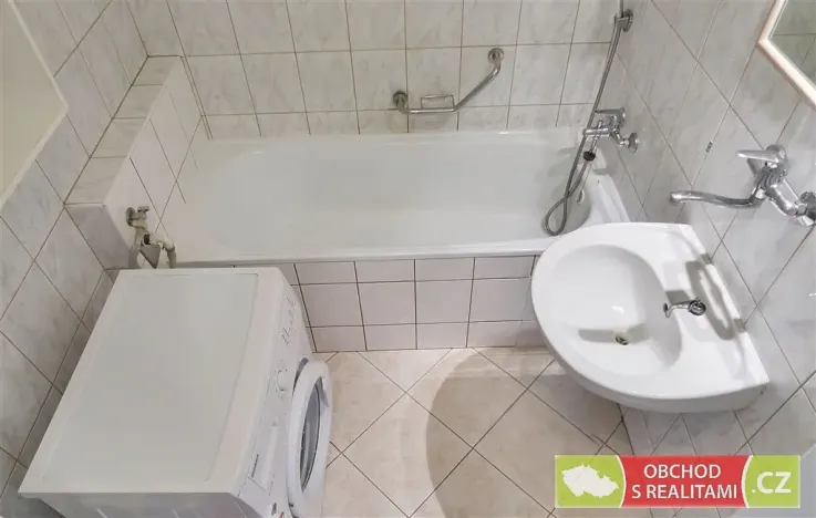 Pronájem bytu 3+1, Praha, Květnového vítězství, 77 m2