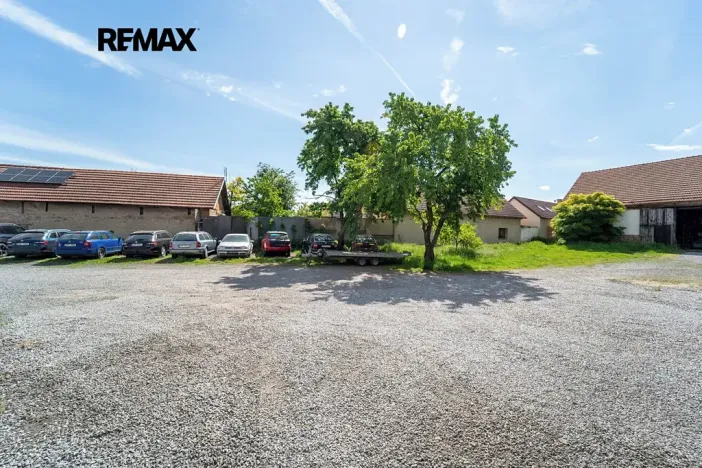 Prodej rodinného domu, Pečky, Pečecká, 140 m2