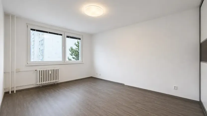 Prodej bytu 1+kk, Praha - Háje, Matúškova, 31 m2