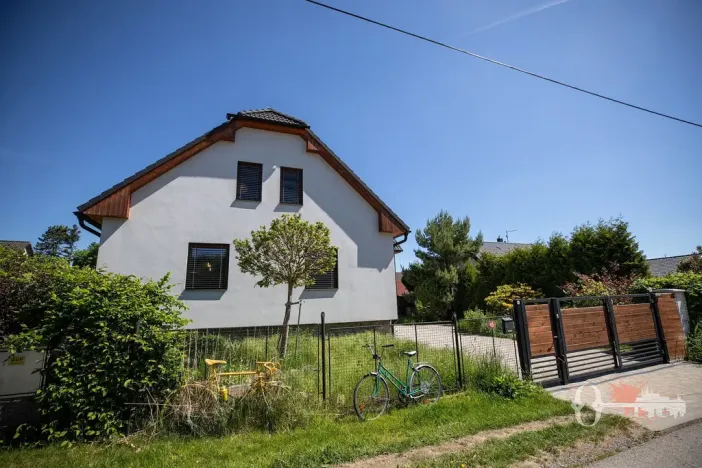 Prodej rodinného domu, Pyšely - Zaječice, Pod Chytárnou, 148 m2
