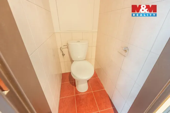 Pronájem bytu 1+kk, Praha - Modřany, Pertoldova, 32 m2