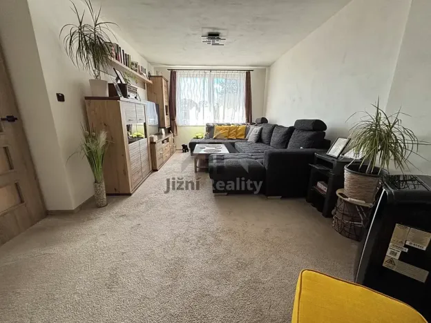 Prodej bytu 2+1, Nové Hrady, Hradební, 59 m2