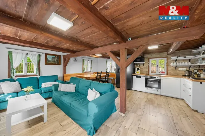 Prodej chalupy, Arnoltice, 168 m2