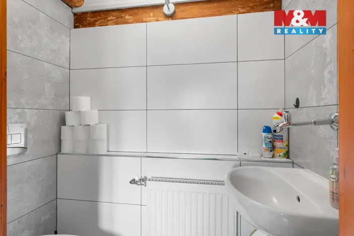 Prodej chalupy, Arnoltice, 168 m2