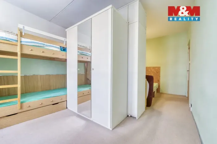 Prodej bytu 2+1, Klatovy - Klatovy III, Plzeňská, 65 m2