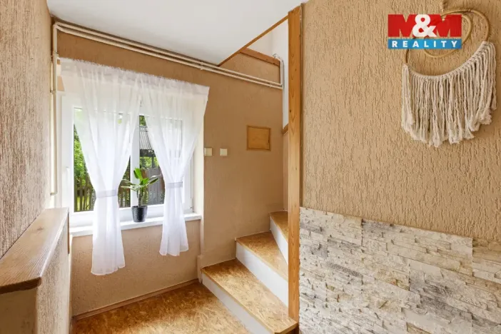 Prodej rodinného domu, Krajková - Dolina, 145 m2