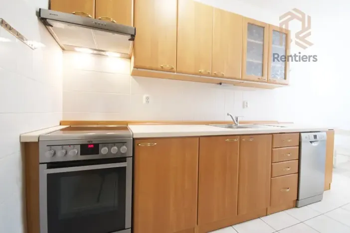 Pronájem bytu 4+1, Praha - Černý Most, Šromova, 85 m2