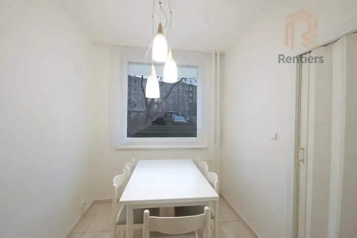 Pronájem bytu 4+1, Praha - Černý Most, Šromova, 85 m2