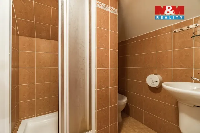Prodej ubytování, Černá Voda, 661 m2