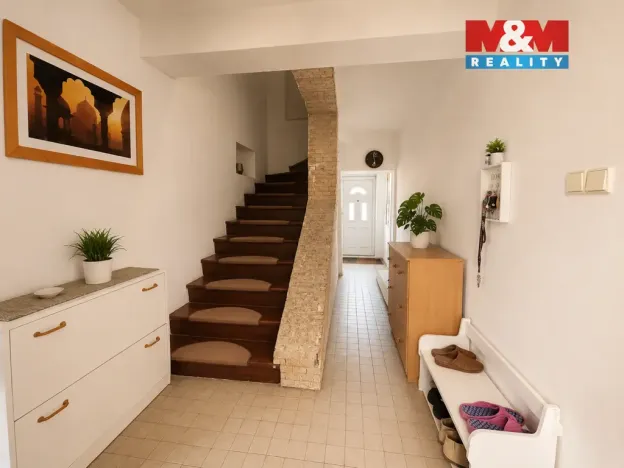 Prodej rodinného domu, Mimoň - Mimoň I, Tyršovo náměstí, 134 m2