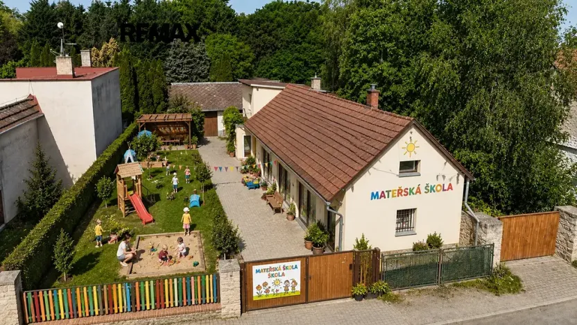 Prodej rodinného domu, Jesenice, Na Spojce, 154 m2