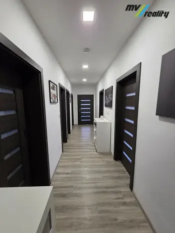 Pronájem rodinného domu, Jiřice, 120 m2