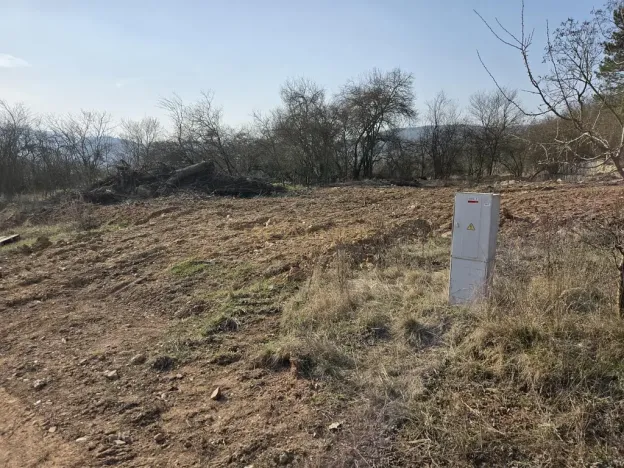 Prodej pozemku, Lomnička, 818 m2