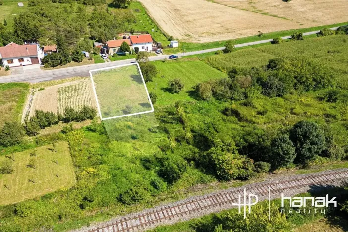 Prodej pozemku pro bydlení, Nemotice, 777 m2