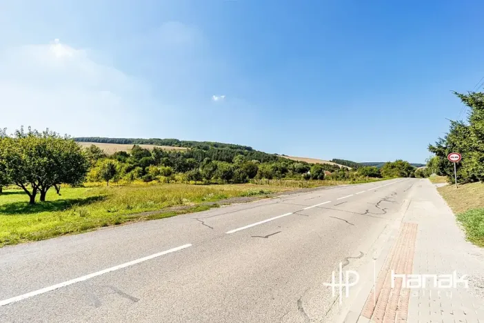 Prodej pozemku pro bydlení, Nemotice, 777 m2