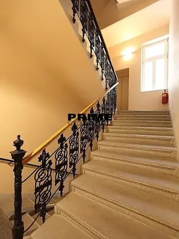 Pronájem bytu 2+kk, Praha - Vinohrady, Na Kozačce, 48 m2