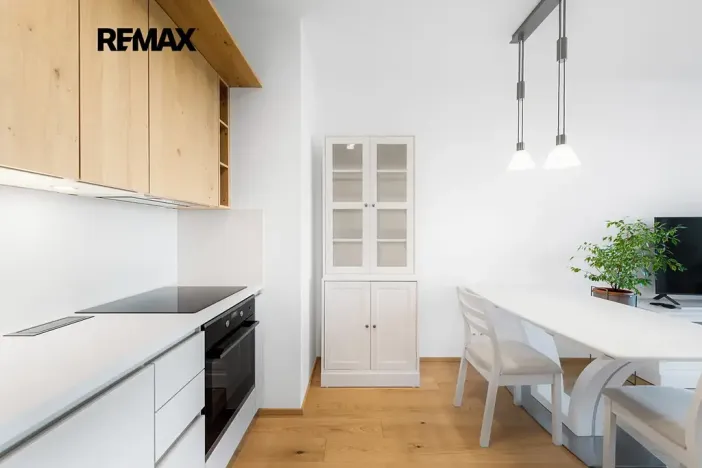 Pronájem bytu 2+kk, Praha - Jinonice, Vladimíra Kobranova, 56 m2
