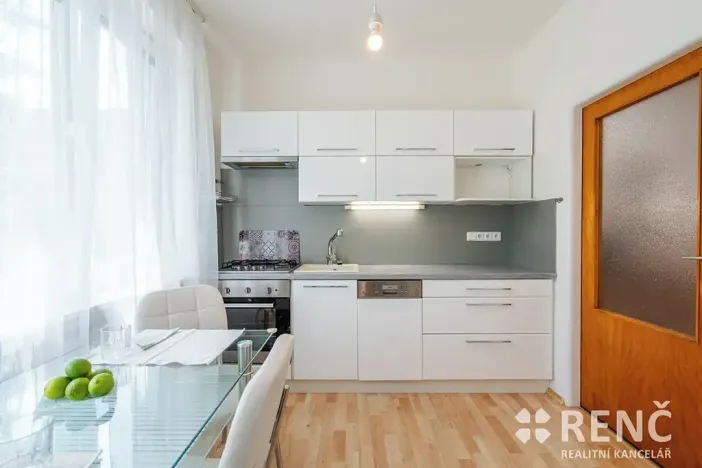 Prodej bytu 3+1, Brno, bratří Křičků, 83 m2