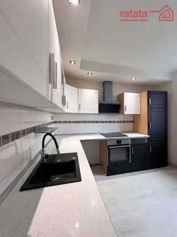 Pronájem bytu 4+1, Jirkov, Tkalcovská, 76 m2