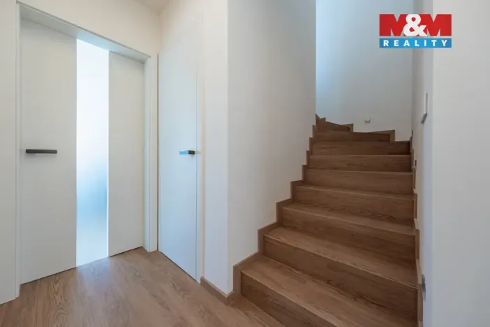 Prodej rodinného domu, Velké Popovice, 201 m2
