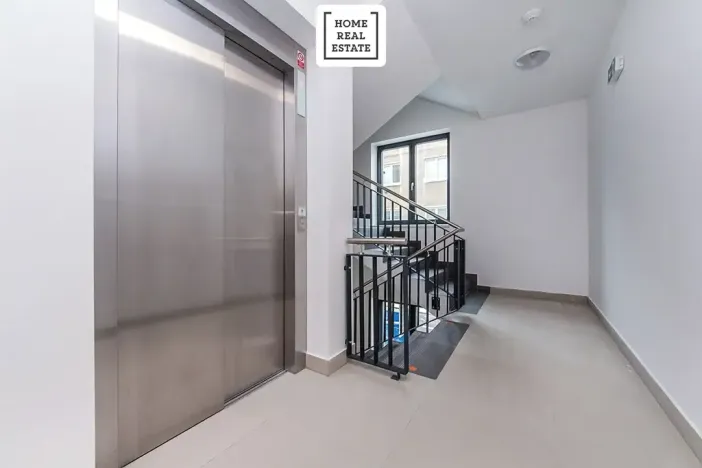 Prodej bytu 1+kk, Praha - Smíchov, Pod Barvířkou, 44 m2