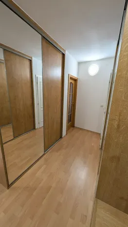 Pronájem bytu 3+kk, Praha - Nusle, Pujmanové, 69 m2