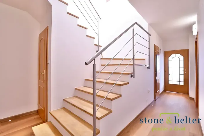 Pronájem bytu 5+kk, Praha - Stodůlky, Petržílkova, 147 m2