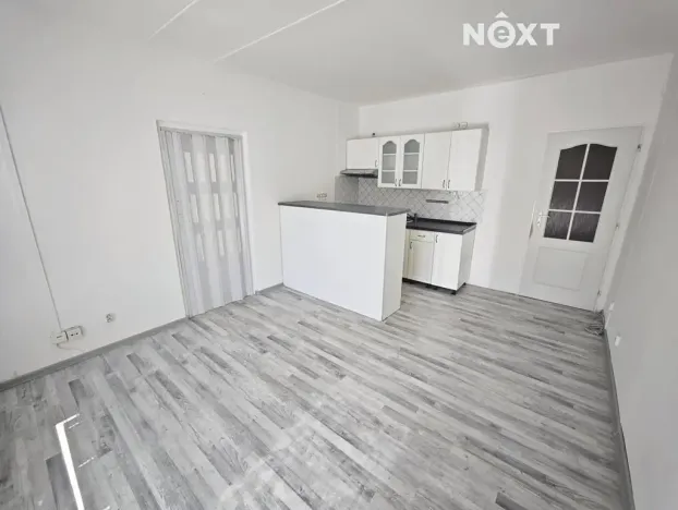 Pronájem bytu 2+kk, Trutnov, Náchodská, 39 m2