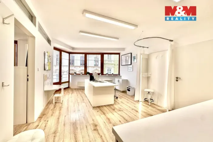 Pronájem obchodního prostoru, Liberec, Moskevská, 90 m2