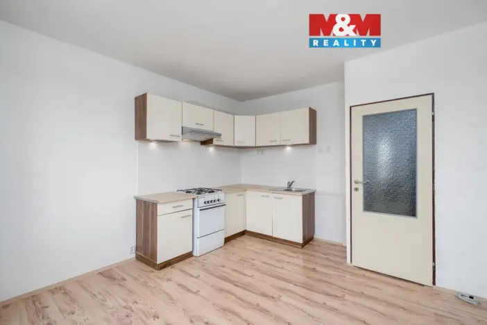 Prodej bytu 1+1, Ústí nad Labem - Neštěmice, Na Výšině, 35 m2