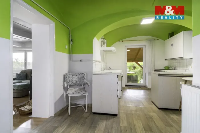 Prodej rodinného domu, Uhersko, 120 m2