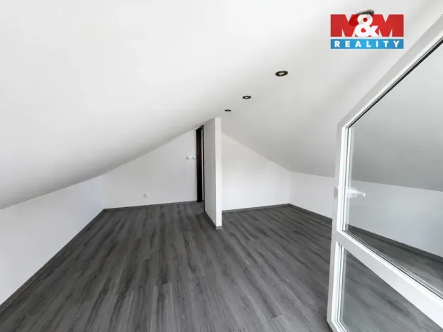 Prodej bytu 2+kk, Liberec - Liberec XXXIII-Machnín, Heřmánková, 71 m2